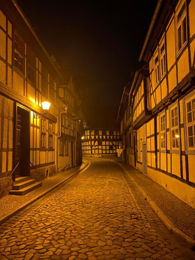 Redlinburg I *